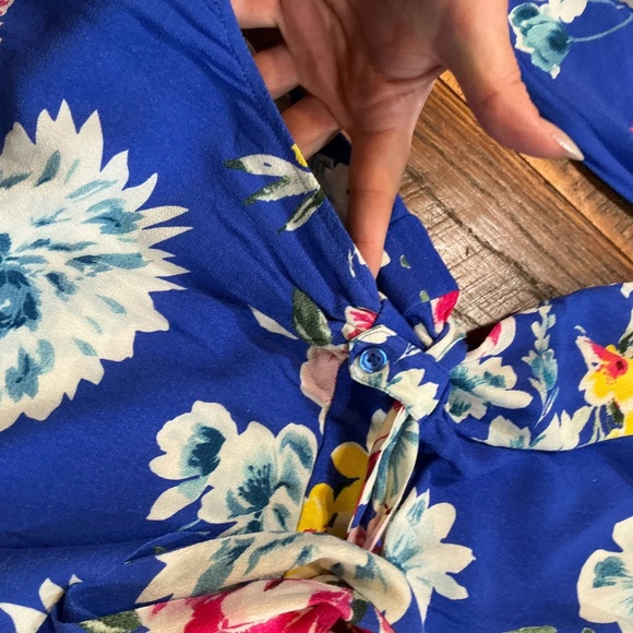 Yumi Kim Liz Silk Romper Blue Multicolor Floral Print LS Women’s Size S SOLD OUT - Picture 6 of 9